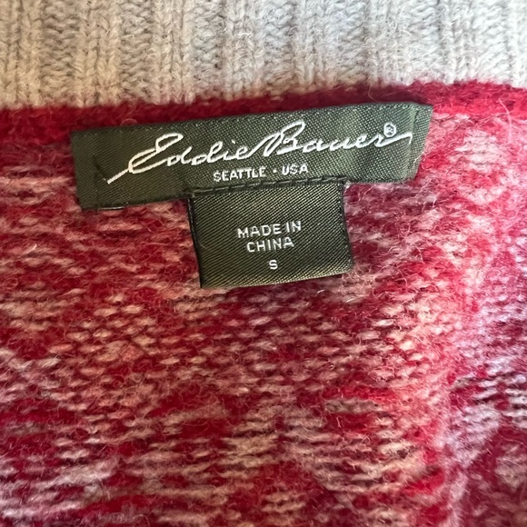 Eddie Bauer Red Fair Isle Lamb’s Wool Button Down Womens Size S Sweater Cardigan - Picture 4 of 5